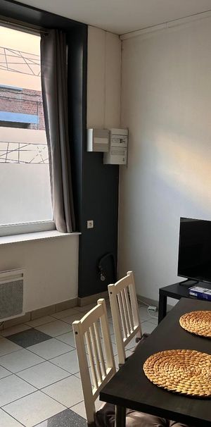 Location Appartement 1 pièce 29m² ARMENTIERES 59280 - Photo 1
