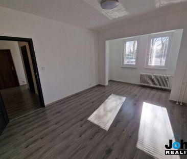 Pronájem bytu 1+1 36 m² - Photo 1