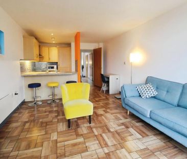 2 bedroom flat to rent - Photo 5