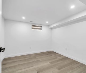 For Lease - 31A (Basement) Laurel Avenue, Toronto, Ontario - Photo 1