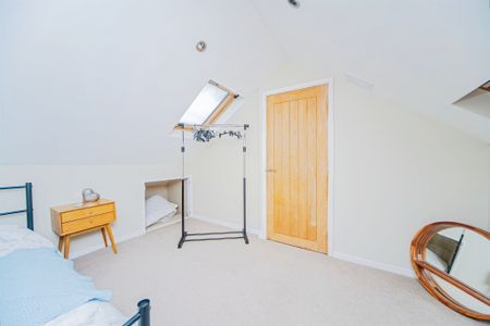 Liquid error: internal, Cardiff - Photo 5