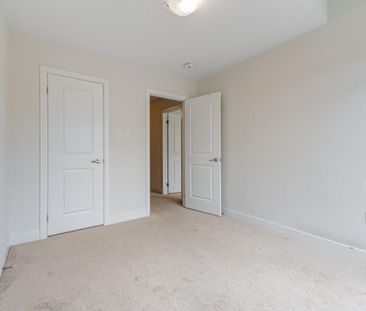 For Lease - 40 Donald Fleming Way, Whitby, Ontario - Photo 6