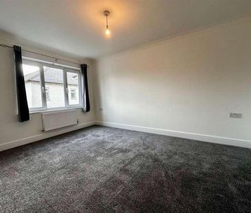 Derlyn Road, Fareham, PO16 - Photo 4