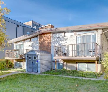 Bright & Spacious 3-Bedroom in Renfrew! Immediate Possession Availa... - Photo 1