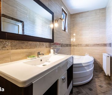 Apartament la casă, 90 mp | Strada De Mijloc - Fotografie 6
