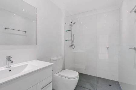 2Bedrooms, 1Bathrooms - Photo 5