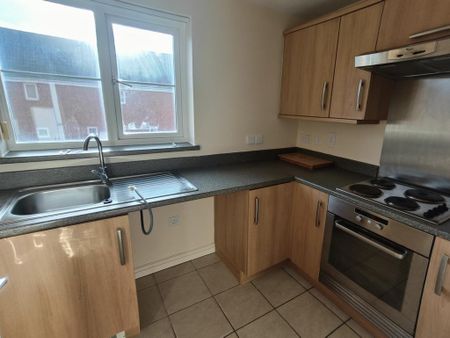 2 bedroom flat to rent - Photo 5