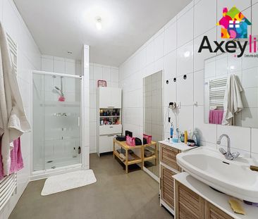 A LOUER - NEULISE - MAISON DE 108m² AVEC 3 CHAMBRES, SOUS-SOL ET JARDIN - Photo 6