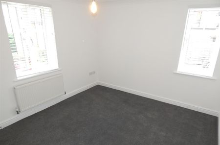 Partridge House, 103 Mount Pleasant, Redditch - Photo 4