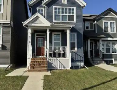 **COZY, FURNISHED, UPGRADED LEGAL SUITE**! | 1628 Rangeview Drive Southeast, Calgary - Photo 1
