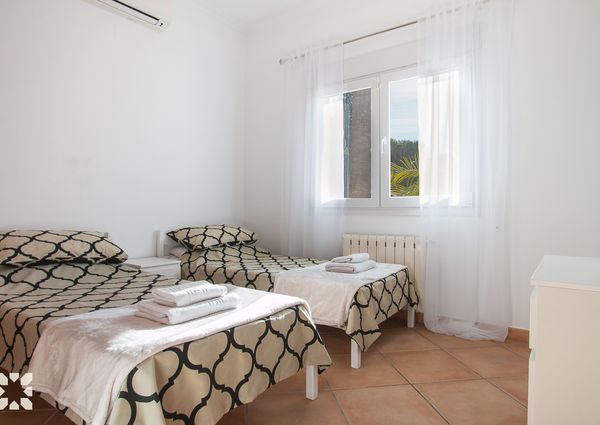 Rent villa NASAU