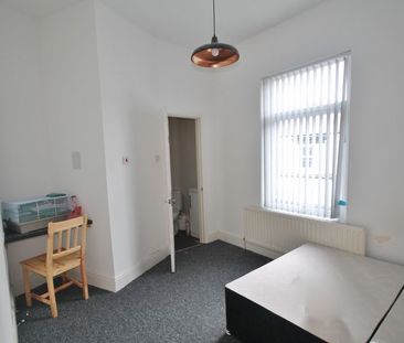 Gresham Road, Middlesbrough - Photo 4