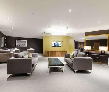 Wandsworth Road, Sw, Vauxhall, SW8 - Photo 2