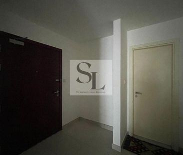 PRIME LOCATION | READY TO MOVE | UNDER OFFER - Photo 1