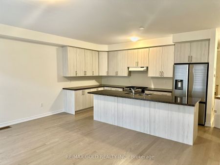 For Lease - 49 SINGHAMPTON Road, Vaughan, Ontario - Photo 5