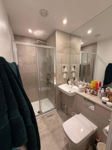 Room in a Shared House, London, SE14 - Photo 2