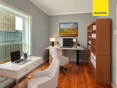 Two Bedroom Home in Prime Location - Photo 3