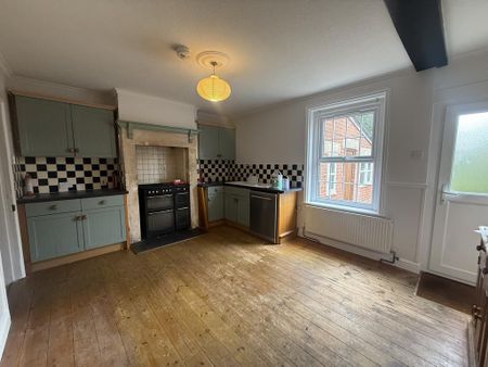 4 bedroom property to rent - Photo 4