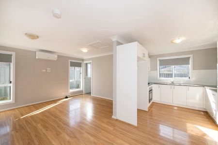 Modern & Private Granny Flat in a Peaceful Cul-de-Sac - Photo 5