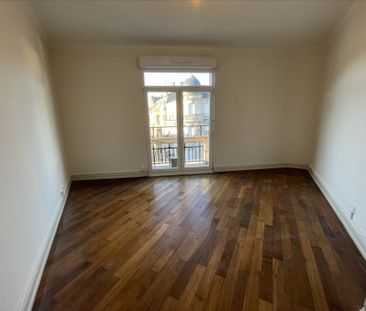 Location Appartement 3 pièces 79m² - Photo 6