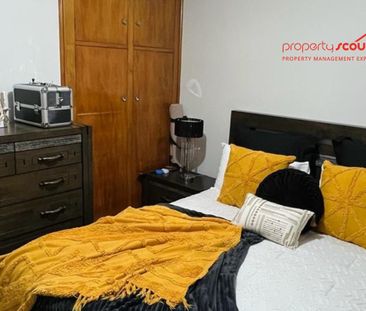 Perfect Location!! - Photo 6