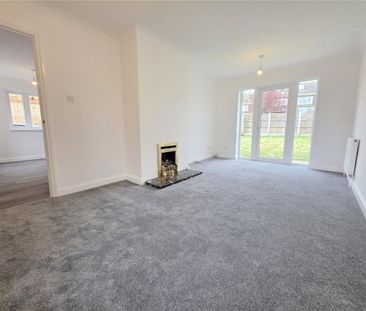 4 bed detached house to rent in Brimsdown Avenue, Laindon, SS15 - Photo 1