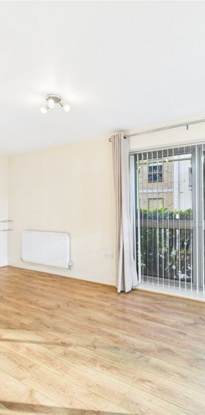 Coombe Way, Hampshire Coombe Way, Hampshire - Photo 1