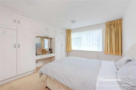 Hendon Lane, Finchley, London, N3 - Photo 4