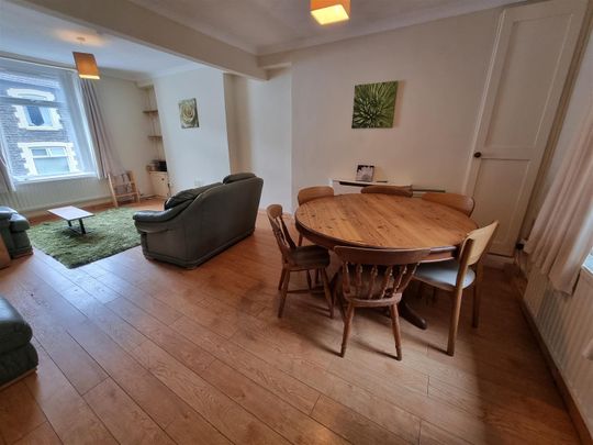 House For Rent Tower Street, Pontypridd - Photo 1