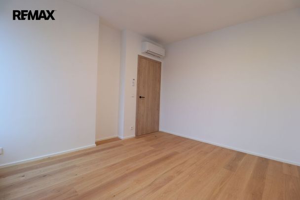 Pronájem bytu 2+kk v osobním vlastnictví 40 m², Praha 5 - Košíře - Photo 1