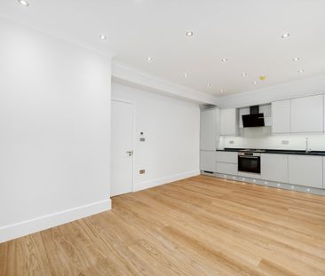 Chatsworth Road, North West London, NW2, London - Photo 6