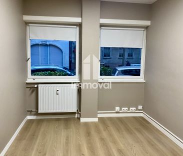 CHAMBRE - ESPACE DE STOCKAGE - Photo 2