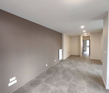 Location appartement 2 pièces 58 m² à Bourg-en-Bresse (01000) - Photo 2