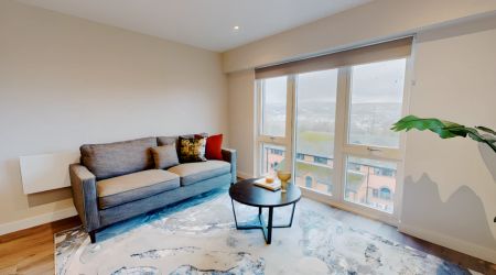 3 Bed 2 Bath - Photo 2