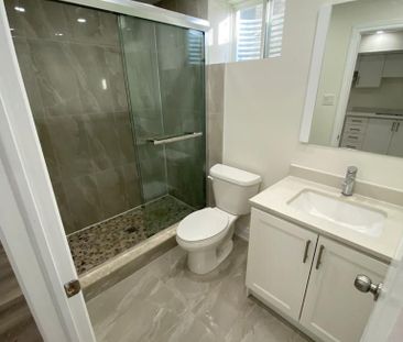 For Lease - 16 Herrick Drive, Brampton, Ontario - Photo 5