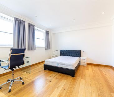 3 bed apartment to rent in Grainger Street, City Centre, NE1 - Photo 6