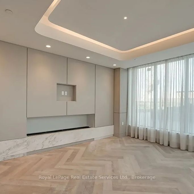 1415 DUNDAS Street E #307 - Photo 1