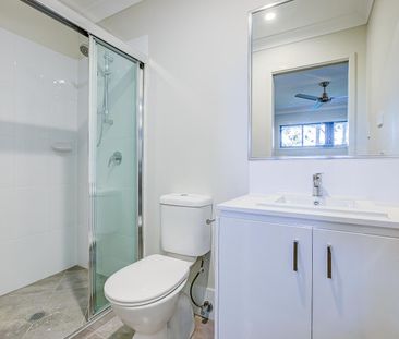 1 7/Brooklyn Close, Park Ridge QLD 4125 - House For Rent | Domain - Photo 5