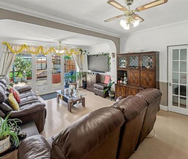 3 bedroom bungalow to rent - Photo 2