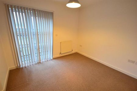 2 Bedroom Apartment To Let - Photo 2