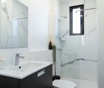 Calle Jacinto Benavente, Getafe, Community of Madrid 28902 - Photo 1