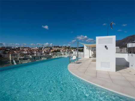 Apartamento de alquiler en Avenida Juan Carlos I, 28, Centro - Photo 4