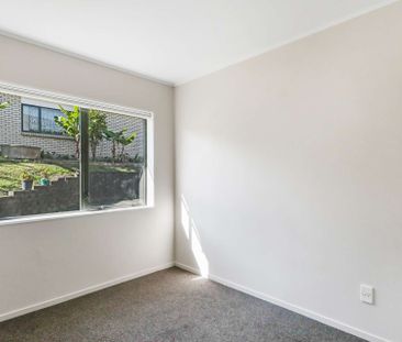 Modern Three Bedroom Home In Goodwood Heights - Photo 4