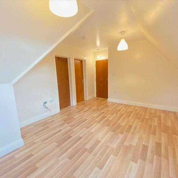 Hamilton Road, Ealing, W5 - Photo 1