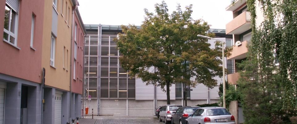 ALTSTADT - Nähe Lorenzkirche - 3-Zi.Kü.Bad,Balkon mit TGa - Photo 1