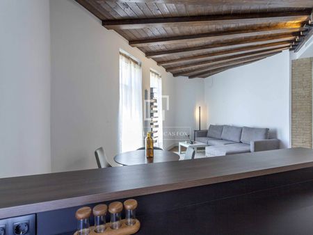 Excellent 3-bedroom apartment for rent in Extramurs, Valencia - Photo 4