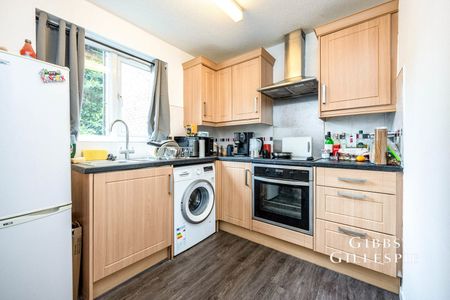 1 Bedroom Flat/Apartment to rent - Photo 3