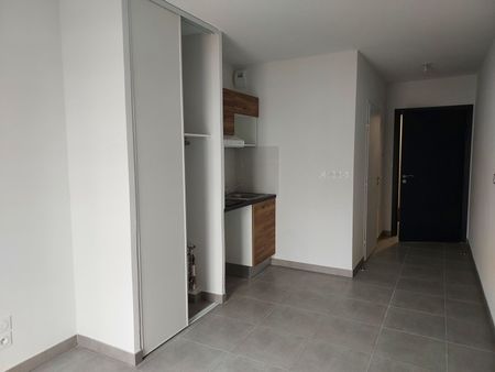 Location Appartement 1 pièce 18m² MONTPELLIER 34000 - Photo 3