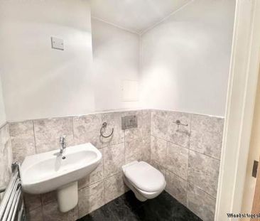 1 bedroom property to rent in Brentwood - Photo 4