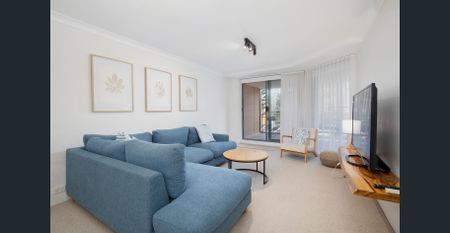 Fully furnished in the heart of Newcastle - Photo 2